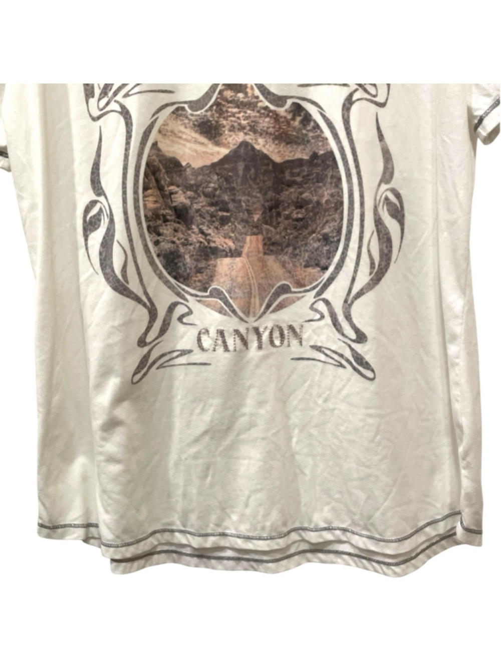 Good Hart GH Matilda Jane Womens Size Large Red Rock Canyon Distressed T Shirt - Picture 3 of 12